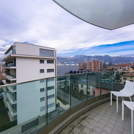 Prestige Du Lac 38 Apartment Lugano